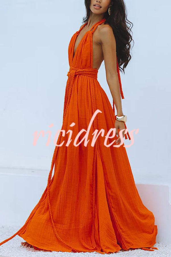 Faelina – Elegancka bandażowa maxi sukienka bez pleców z halterem na eleganckie stylizacje