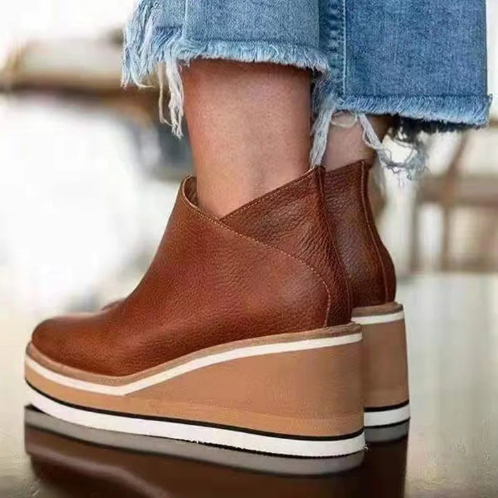 Jeanne | Leather orthopedic ankle boots