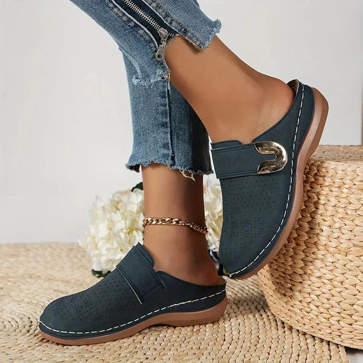 Lion | Orthopedic clogs with elegant and comfortable heel