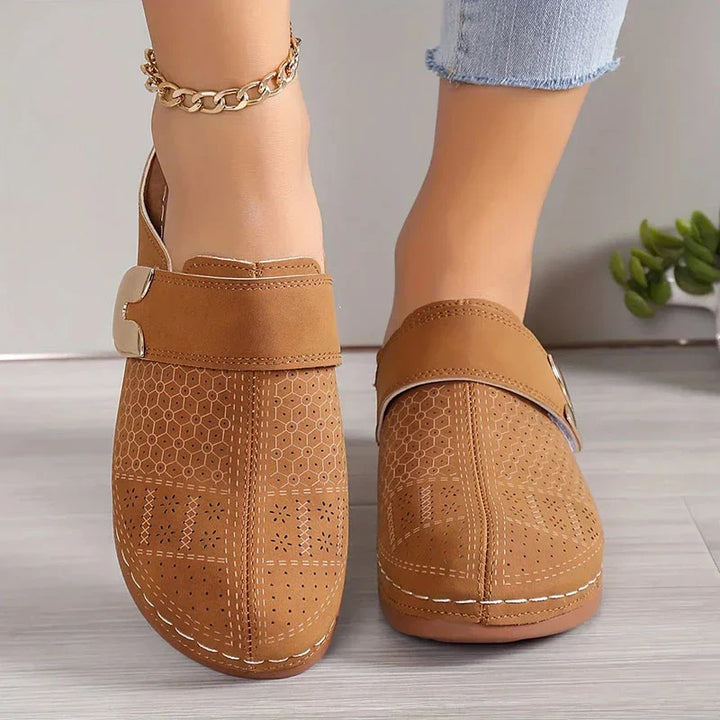 Lion | Orthopedic clogs with elegant and comfortable heel