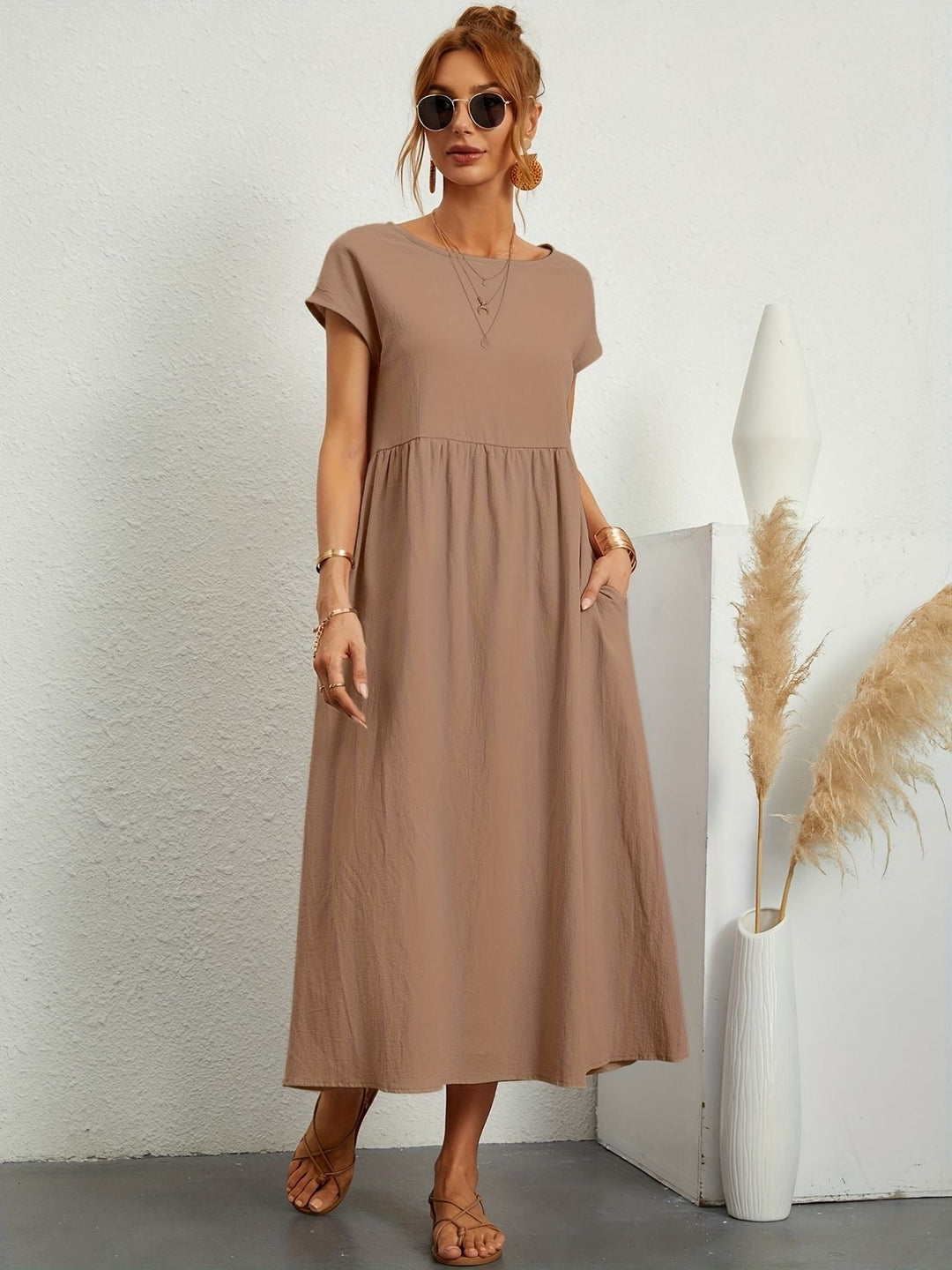 Kimber - Elegancka dziewczęca sukienka midi z okrągłym dekoltem dla modnych kobiet
