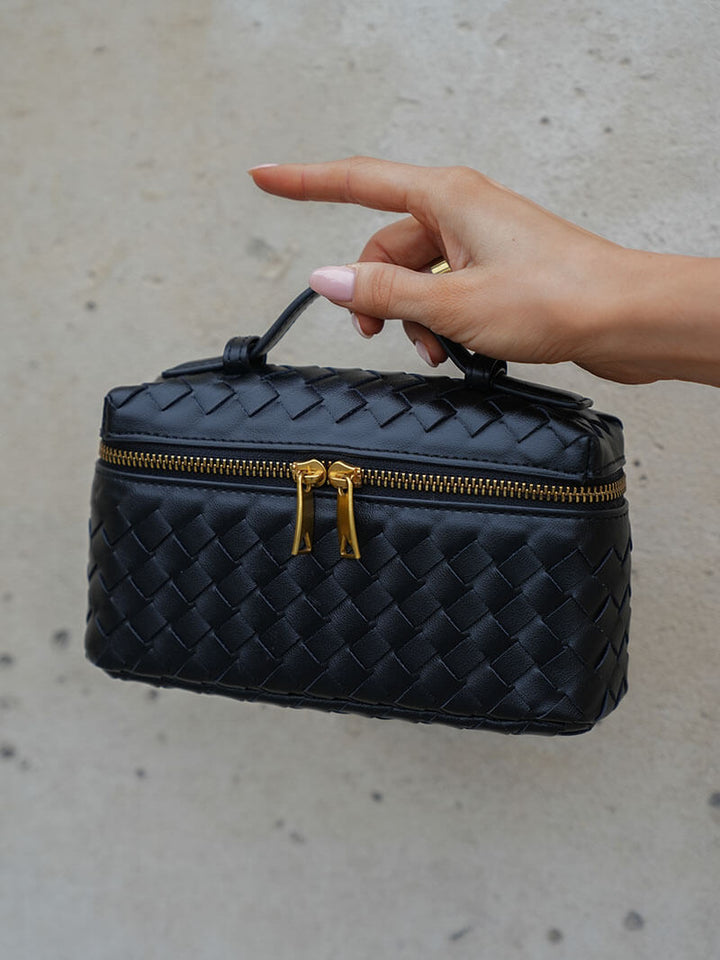 Tara woven bag